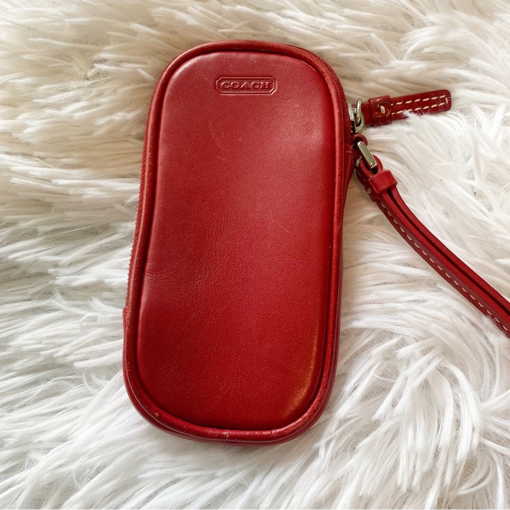 COACH vintage Red Leather Wristlet - Picture 2 of 10